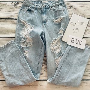 PacSun distressed jeans. Excellent condition